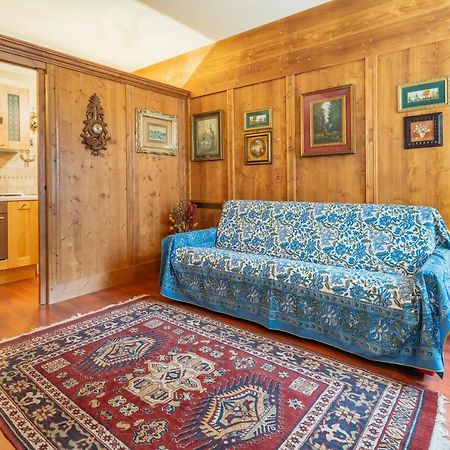 Villa S. Francesco - Stayincortina كورتينا دامبيتزو المظهر الخارجي الصورة